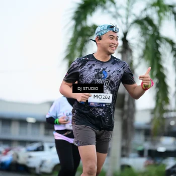 Runner Photo 7902687