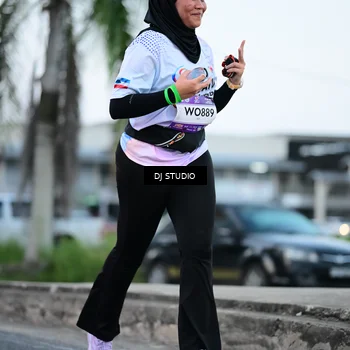 Runner Photo 7902689
