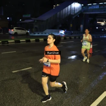Runner Photo 7902691