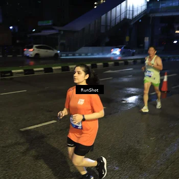 Runner Photo 7902692