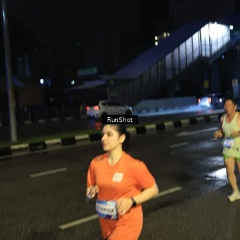 Runner Photo 7902696
