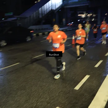Runner Photo 7902703