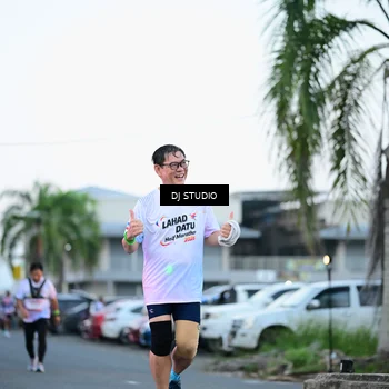 Runner Photo 7902706