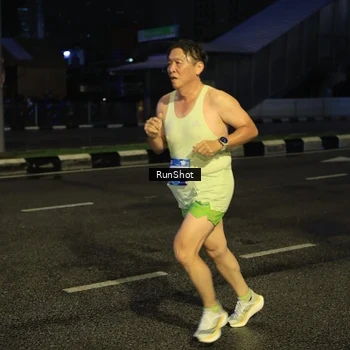 Runner Photo 7902711