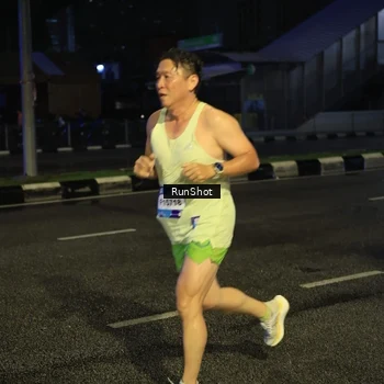 Runner Photo 7902714