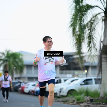 Runner Photo 7902715