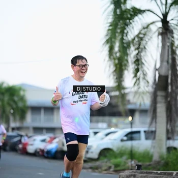 Runner Photo 7902716