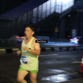 Runner Photo 7902723