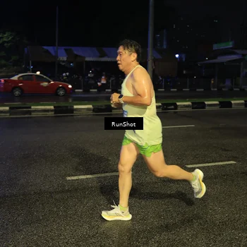 Runner Photo 7902724