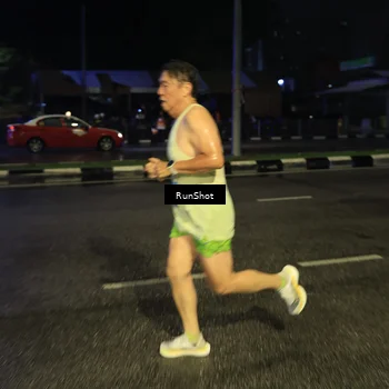 Runner Photo 7902726