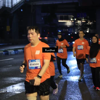 Runner Photo 7902733