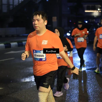 Runner Photo 7902744