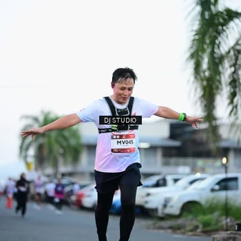 Runner Photo 7902747