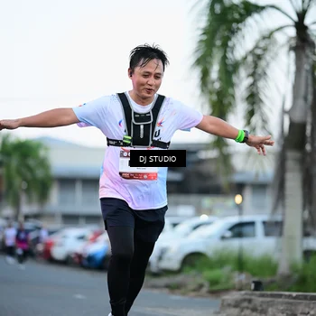 Runner Photo 7902751