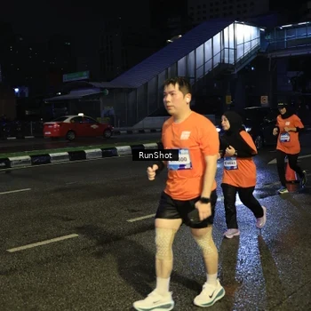 Runner Photo 7902753
