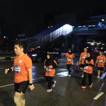 Runner Photo 7902761
