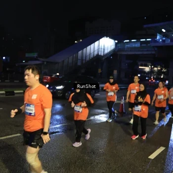Runner Photo 7902762