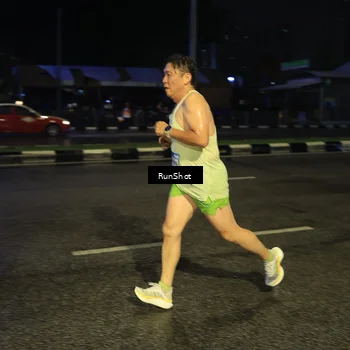 Runner Photo 7902780