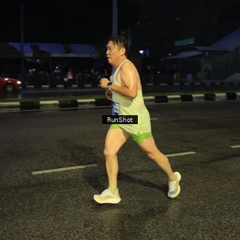 Runner Photo 7902785