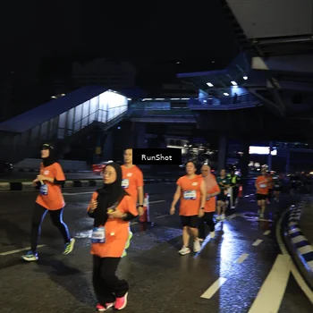 Runner Photo 7902789