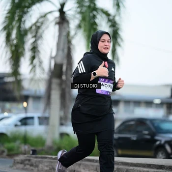 Runner Photo 7902790