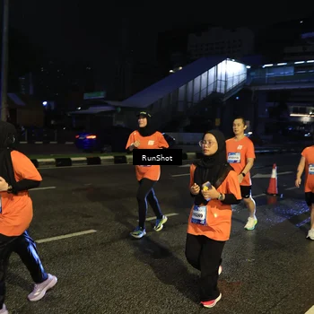 Runner Photo 7902794