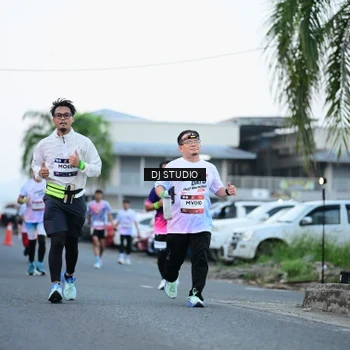 Runner Photo 7902810