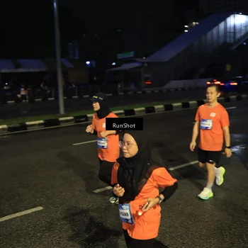 Runner Photo 7902811