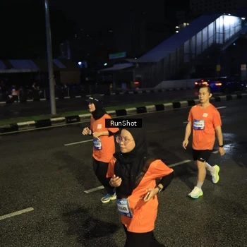 Runner Photo 7902815