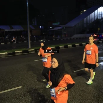 Runner Photo 7902817