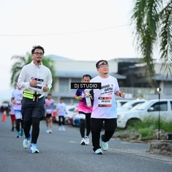 Runner Photo 7902818