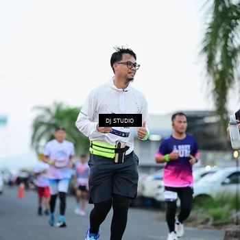 Runner Photo 7902823