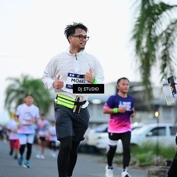 Runner Photo 7902827