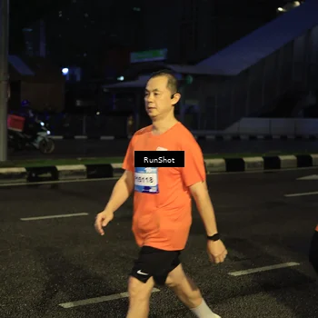 Runner Photo 7902832
