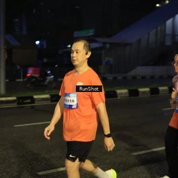 Runner Photo 7902833