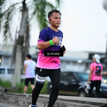 Runner Photo 7902838