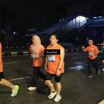 Runner Photo 7902849