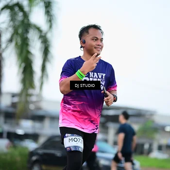 Runner Photo 7902858