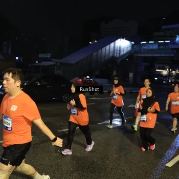 Runner Photo 7902863