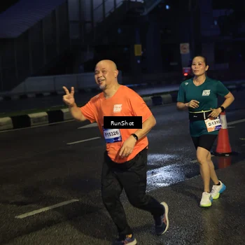 Runner Photo 7902866