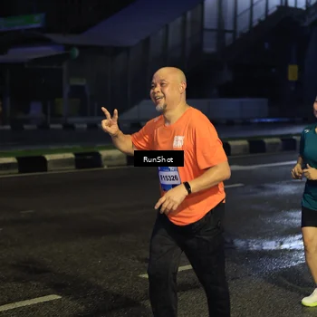 Runner Photo 7902883