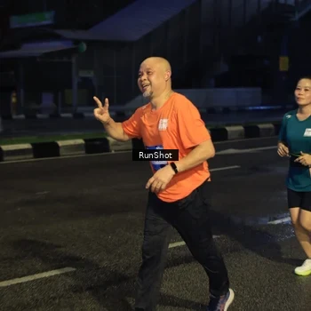 Runner Photo 7902886