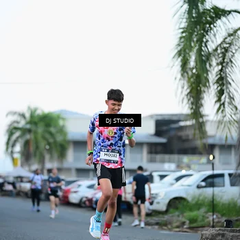 Runner Photo 7902897