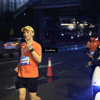 Runner Photo 7902913