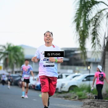Runner Photo 7902921