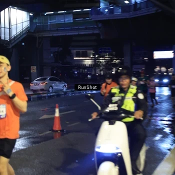 Runner Photo 7902922