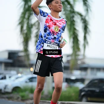 Runner Photo 7902925