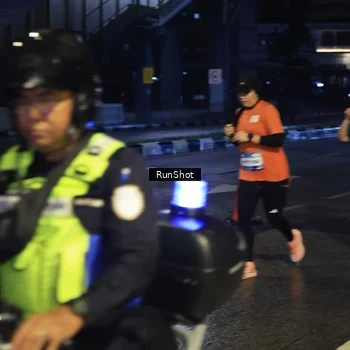 Runner Photo 7902941