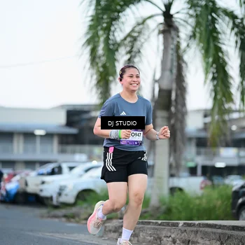 Runner Photo 7902950