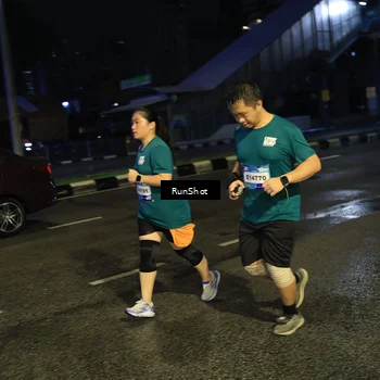 Runner Photo 7902959